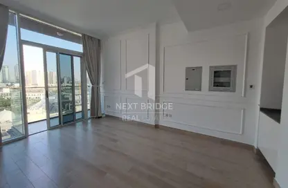 Apartment - 1 Bedroom - 1 Bathroom for rent in Bloom Towers B - Bloom Towers - Jumeirah Village Circle - Dubai