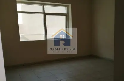 Apartment - 4 Bedrooms - 4 Bathrooms for sale in Al Majaz - Sharjah