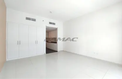 Apartment - 1 Bathroom for rent in Golf Promenade 5B - Golf Promenade - DAMAC Hills - Dubai