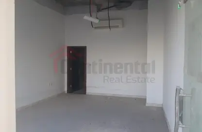 Shop - Studio - 1 Bathroom for rent in Al Nabaa Building - Al Naba'ah - Al Sharq - Sharjah