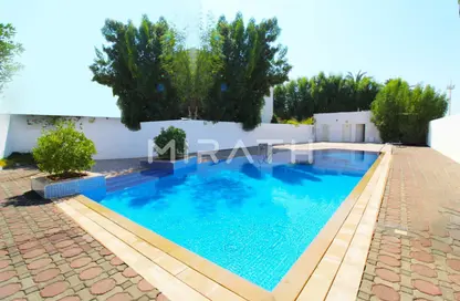 Villa - 5 Bedrooms - 6 Bathrooms for rent in Jumeirah 3 Villas - Jumeirah 3 - Jumeirah - Dubai