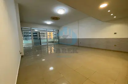 Apartment - 2 Bedrooms - 3 Bathrooms for sale in Gulfa Towers - Al Rashidiya 1 - Al Rashidiya - Ajman