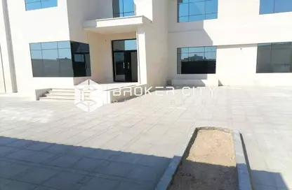 Villa - 6 Bedrooms - 7 Bathrooms for rent in Madinat Al Riyad - Abu Dhabi