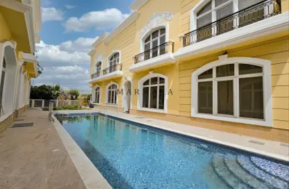 Villa - 5 Bedrooms - 6 Bathrooms for rent in Jumeirah 3 Villas - Jumeirah 3 - Jumeirah - Dubai