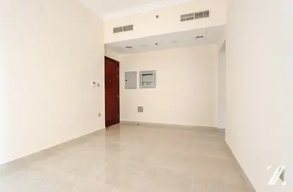 Apartment - 1 Bedroom - 1 Bathroom for rent in Sooma Residence - Majan - Dubai