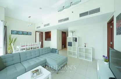 Apartment - 2 Bedrooms for rent in Lake Terrace - JLT Cluster D - Jumeirah Lake Towers - Dubai