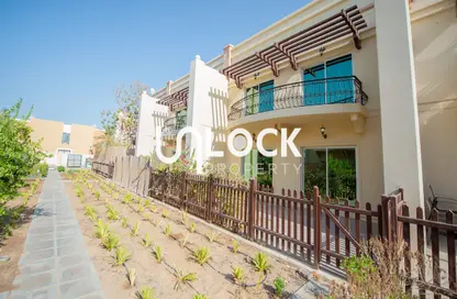 Villa - 4 Bedrooms - 4 Bathrooms for rent in Seashore - Rabdan - Abu Dhabi