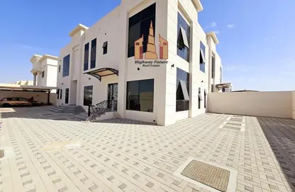 Villa - 4 Bedrooms - 7 Bathrooms for rent in Hoshi 1 - Hoshi - Al Badie - Sharjah