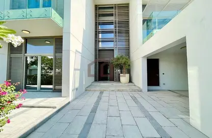 Villa - 4 Bedrooms - 6 Bathrooms for sale in District One Phase III - District One - Mohammed Bin Rashid City - Dubai