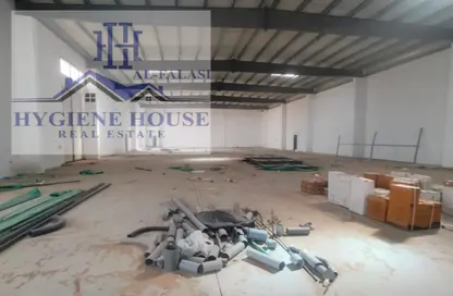 Warehouse - Studio - 7+ Bathrooms for rent in Umm Al Thuoob - Umm Al Quwain