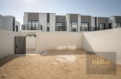 Villa - 3 Bedrooms - 3 Bathrooms for sale in Greenviews 2 - EMAAR South - Dubai South (Dubai World Central) - Dubai