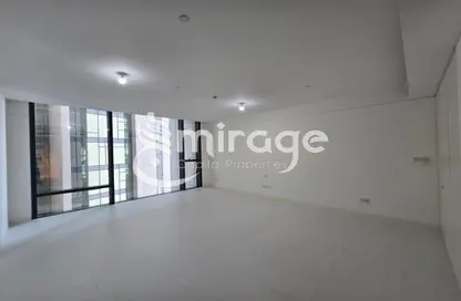 Apartment - 1 Bathroom for rent in RDK Towers - Najmat Abu Dhabi - Al Reem Island - Abu Dhabi