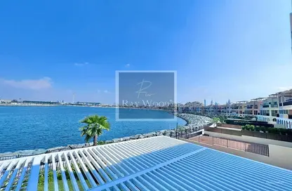 Villa - 4 Bedrooms - 5 Bathrooms for sale in Sur La Mer - La Mer - Jumeirah - Dubai