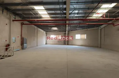 Warehouse - Studio - 1 Bathroom for rent in Phase 1 - Dubai Investment Park (DIP) - Dubai