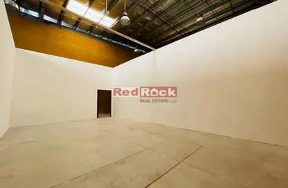 Warehouse - Studio for rent in Ras Al Khor Industrial 2 - Ras Al Khor Industrial - Ras Al Khor - Dubai