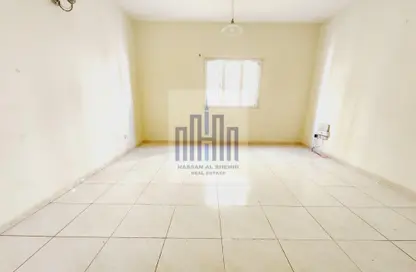 Apartment - 1 Bathroom for rent in Fire Station Road - Muwaileh - Sharjah