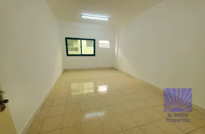 Apartment - 2 Bedrooms - 1 Bathroom for rent in Saeed Al Alami Building - Al Taawun - Sharjah