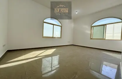 Apartment - 1 Bathroom for rent in Khalifa City - Abu Dhabi