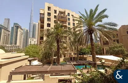 Apartment - 2 Bedrooms - 3 Bathrooms for sale in Zanzebeel 2 - Zanzebeel - Old Town - Dubai