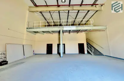 Warehouse - Studio - 1 Bathroom for rent in Al Sajaa S - Al Sajaa - Sharjah