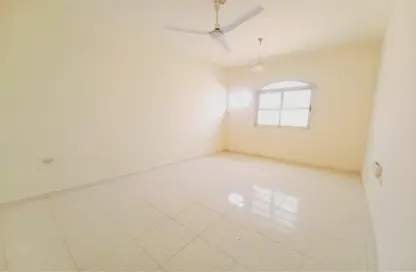 Apartment - 2 Bedrooms - 1 Bathroom for rent in SG Muwaileh Building - Muwaileh - Sharjah