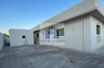 Villa - 4 Bedrooms - 5 Bathrooms for sale in Al Darari - Mughaidir - Sharjah