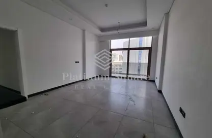 Apartment - 1 Bedroom - 2 Bathrooms for sale in Curve by Sentro - Arjan - Dubai