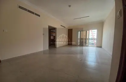 Apartment - 2 Bedrooms - 2 Bathrooms for rent in Fire Station Road - Muwaileh - Sharjah