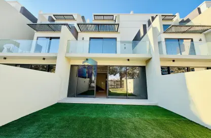 Villa - 3 Bedrooms - 5 Bathrooms for rent in District 1C - Jumeirah Village Triangle - Dubai