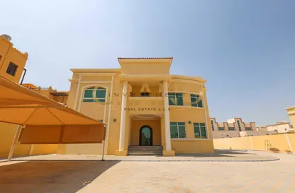 Villa - 7 Bedrooms for rent in Shakhbout City - Abu Dhabi