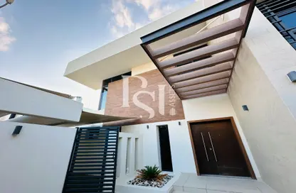 Villa - 4 Bedrooms - 7 Bathrooms for rent in West Yas - Yas Island - Abu Dhabi