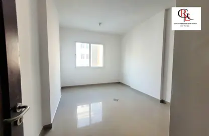 Apartment - 2 Bedrooms - 2 Bathrooms for rent in Shabiya 11 - Shabiya - Mussafah - Abu Dhabi