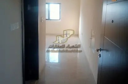 Apartment - 1 Bathroom for rent in Al Jurf 3 - Al Jurf - Ajman Downtown - Ajman