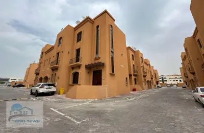 Apartment - 1 Bedroom - 1 Bathroom for rent in Ministries Complex - Khalifa Park - Eastern Road - Abu Dhabi