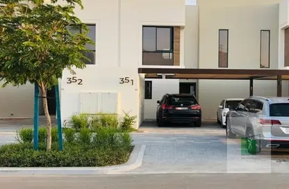 Townhouse - 2 Bedrooms - 3 Bathrooms for rent in Noya 1 - Noya - Yas Island - Abu Dhabi