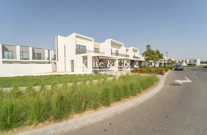 Townhouse - 4 Bedrooms - 4 Bathrooms for sale in Greenview - EMAAR South - Dubai South (Dubai World Central) - Dubai