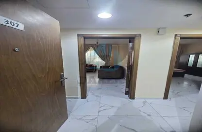 Apartment - 1 Bedroom - 2 Bathrooms for rent in Oasis Tower - Al Rashidiya 1 - Al Rashidiya - Ajman