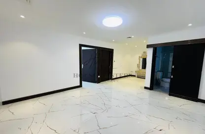 Apartment - 2 Bedrooms - 2 Bathrooms for sale in Emirates City - Ajman