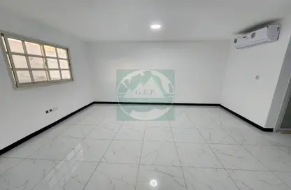 Apartment - 1 Bathroom for rent in Shakhbout City - Abu Dhabi