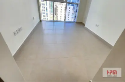 Apartment - 2 Bedrooms - 4 Bathrooms for rent in Khalifa Street - Abu Dhabi