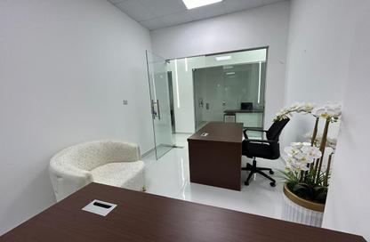 Business Centre - Studio - 1 Bathroom for rent in Red Avenue - Al Garhoud - Dubai