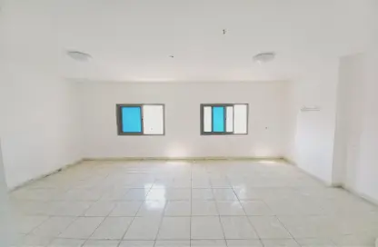 Apartment - 2 Bedrooms - 2 Bathrooms for rent in Al Nabba - Sharjah