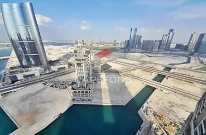 Apartment - 4 Bedrooms - 5 Bathrooms for rent in Canal Residence - Al Reem Island - Abu Dhabi