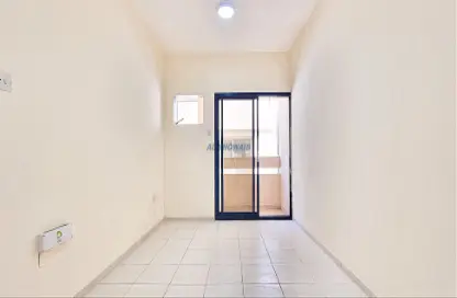 Apartment - 1 Bedroom - 1 Bathroom for rent in Al Ghubaiba Area - Bur Dubai - Dubai