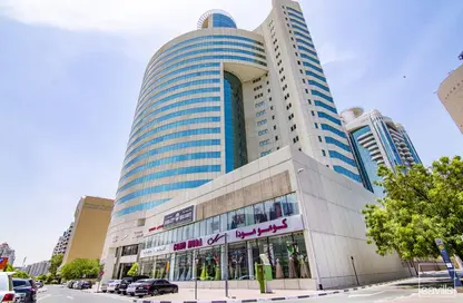 Shop - Studio - 1 Bathroom for rent in Al Reem Tower - Riggat Al Buteen - Deira - Dubai