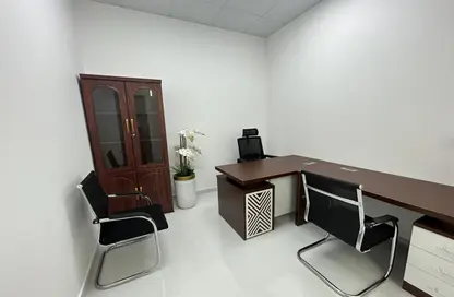 Business Centre - Studio - 1 Bathroom for rent in Red Avenue - Al Garhoud - Dubai