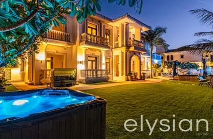 Villa - 6 Bedrooms - 7 Bathrooms for rent in Signature Villas Frond D - Signature Villas - Palm Jumeirah - Dubai