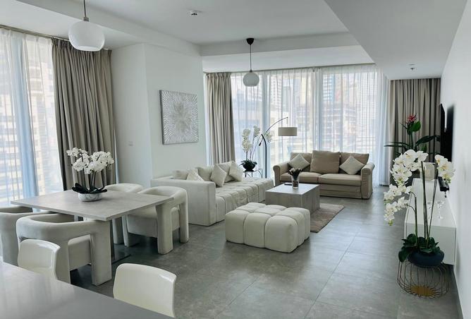 Apartment - 2 Bedrooms - 3 Bathrooms for sale in Stella Maris - Dubai Marina - Dubai