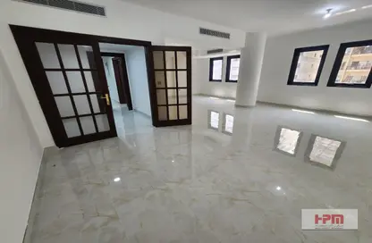 Apartment - 4 Bedrooms - 3 Bathrooms for rent in Electra Street - Abu Dhabi