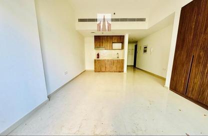 Apartment - 1 Bathroom for rent in Uptown Al Zahia - Al Zahia - Muwaileh Commercial - Sharjah